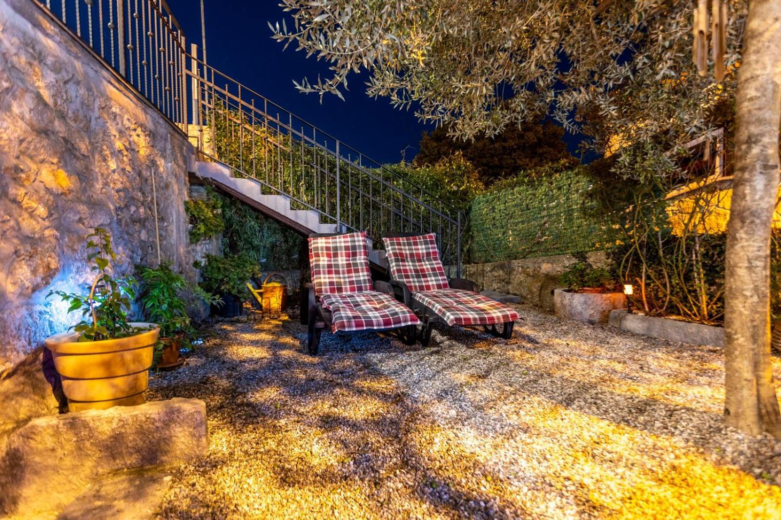 Holiday Home Svjetlana Risika Luaran gambar
