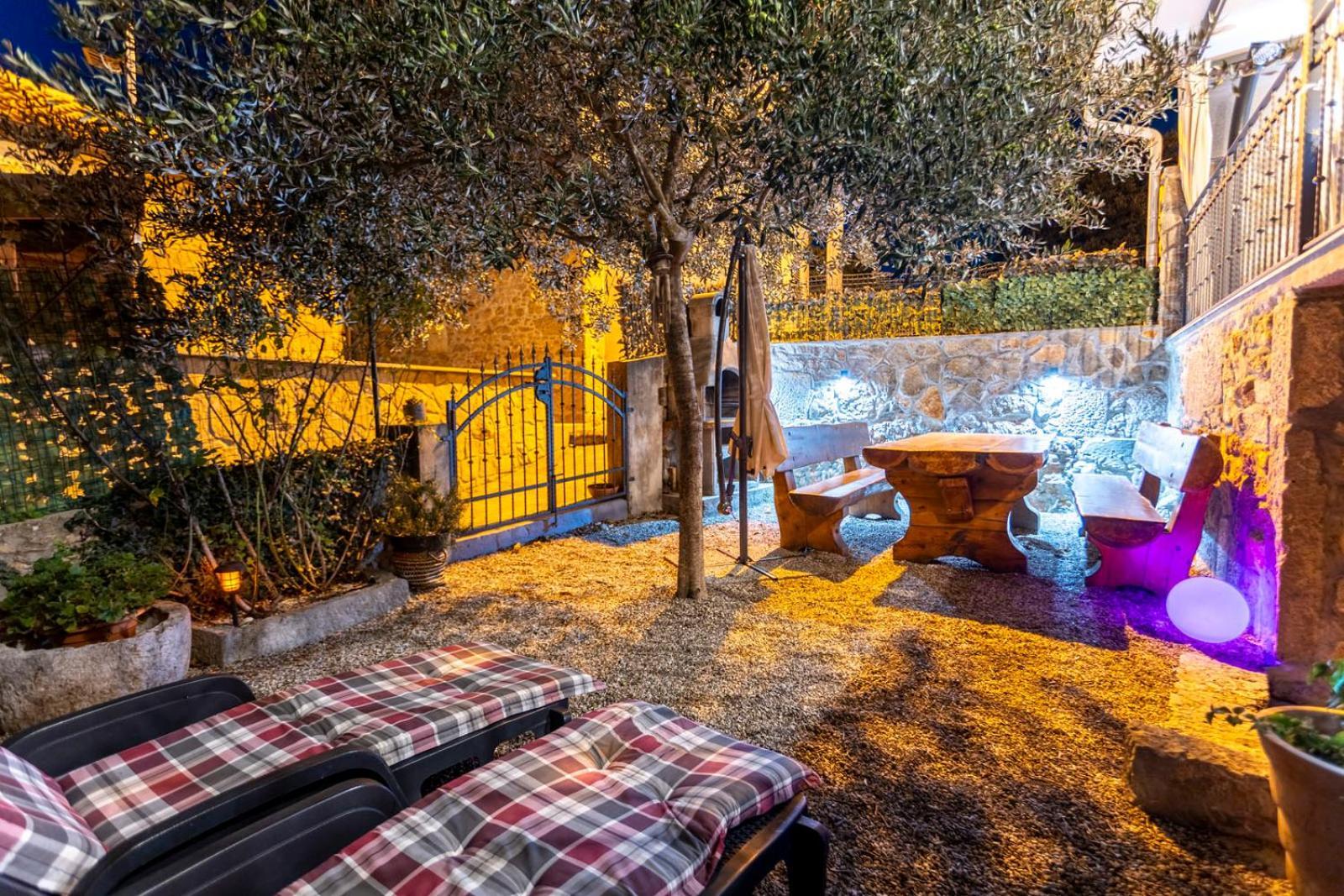 Holiday Home Svjetlana Risika Luaran gambar