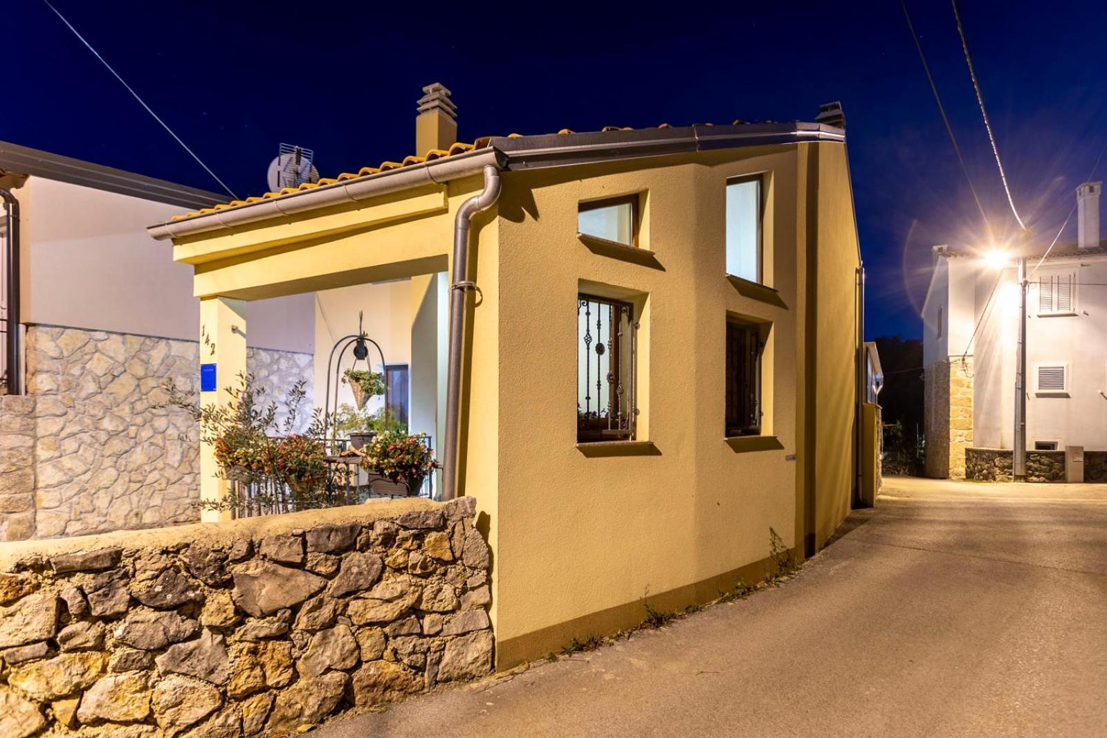 Holiday Home Svjetlana Risika Luaran gambar