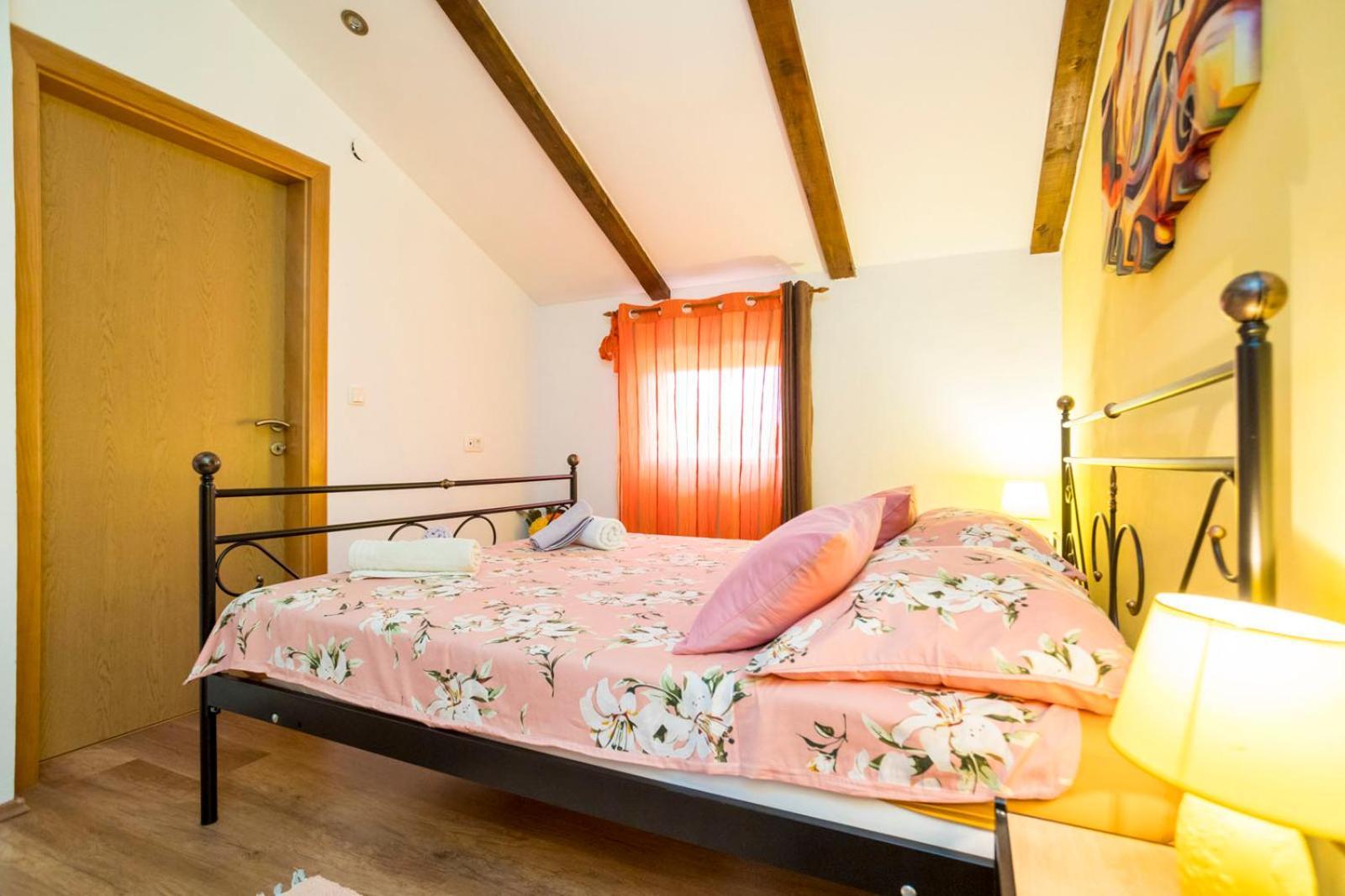 Holiday Home Svjetlana Risika Luaran gambar